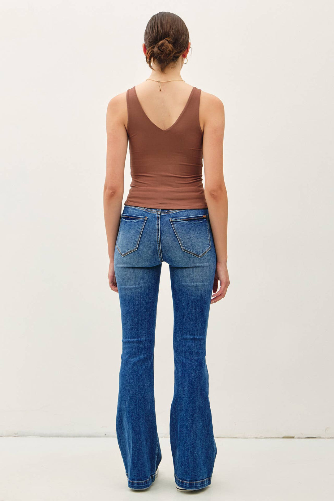 Be Cool | Basic V-Neck Tank