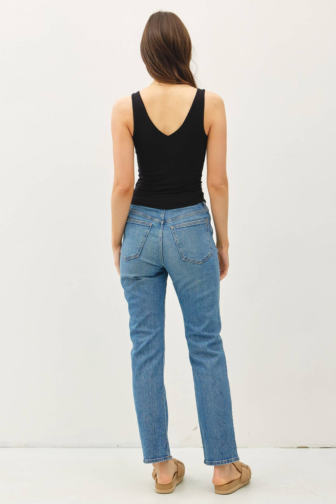 Be Cool | Basic V-Neck Tank