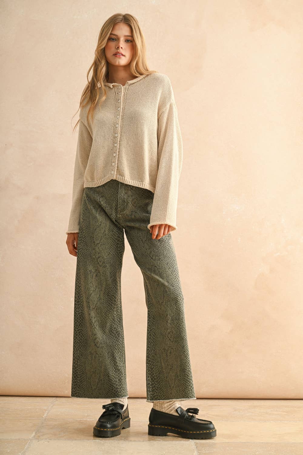 Miou Muse |Light Weight Button Front Cardigan