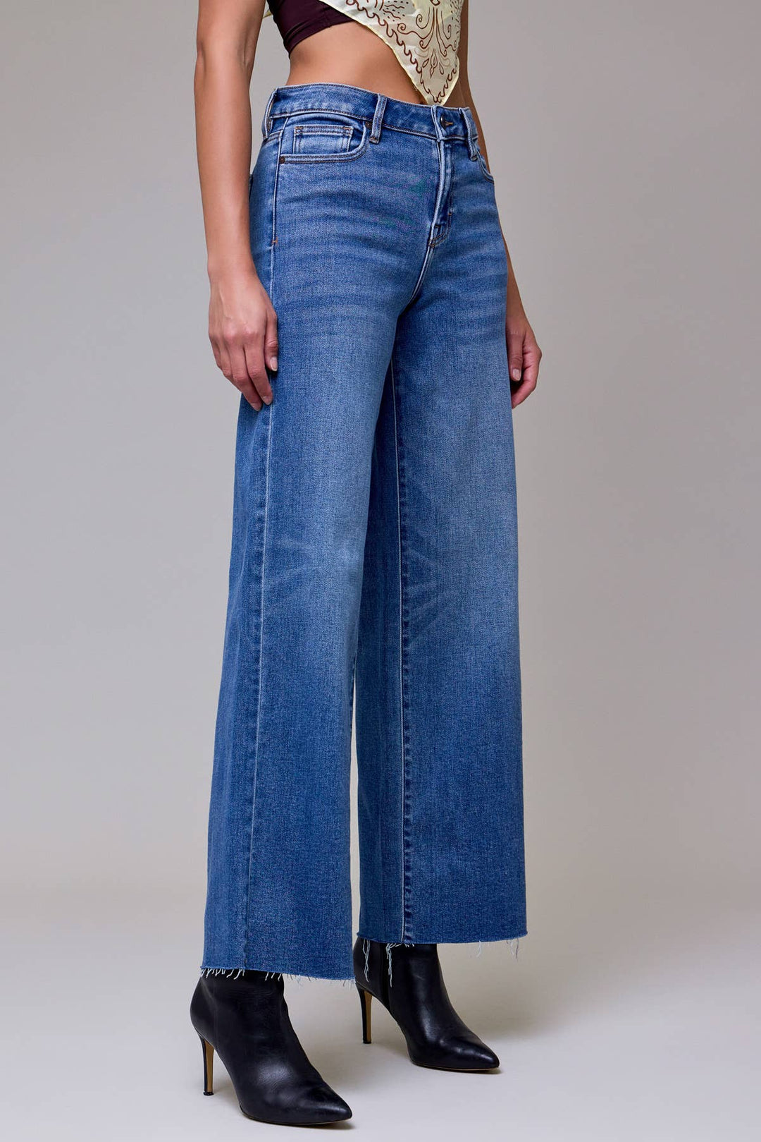 Hidden Jeans | Dark Wash Clean Stretch 31" Inseam Wide Leg