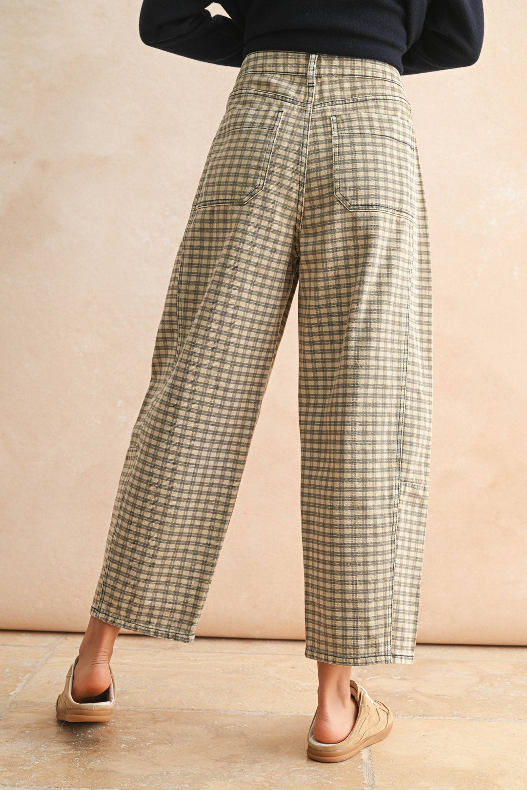 MIou Muse | Mini Checker Pattern Barrel Pants