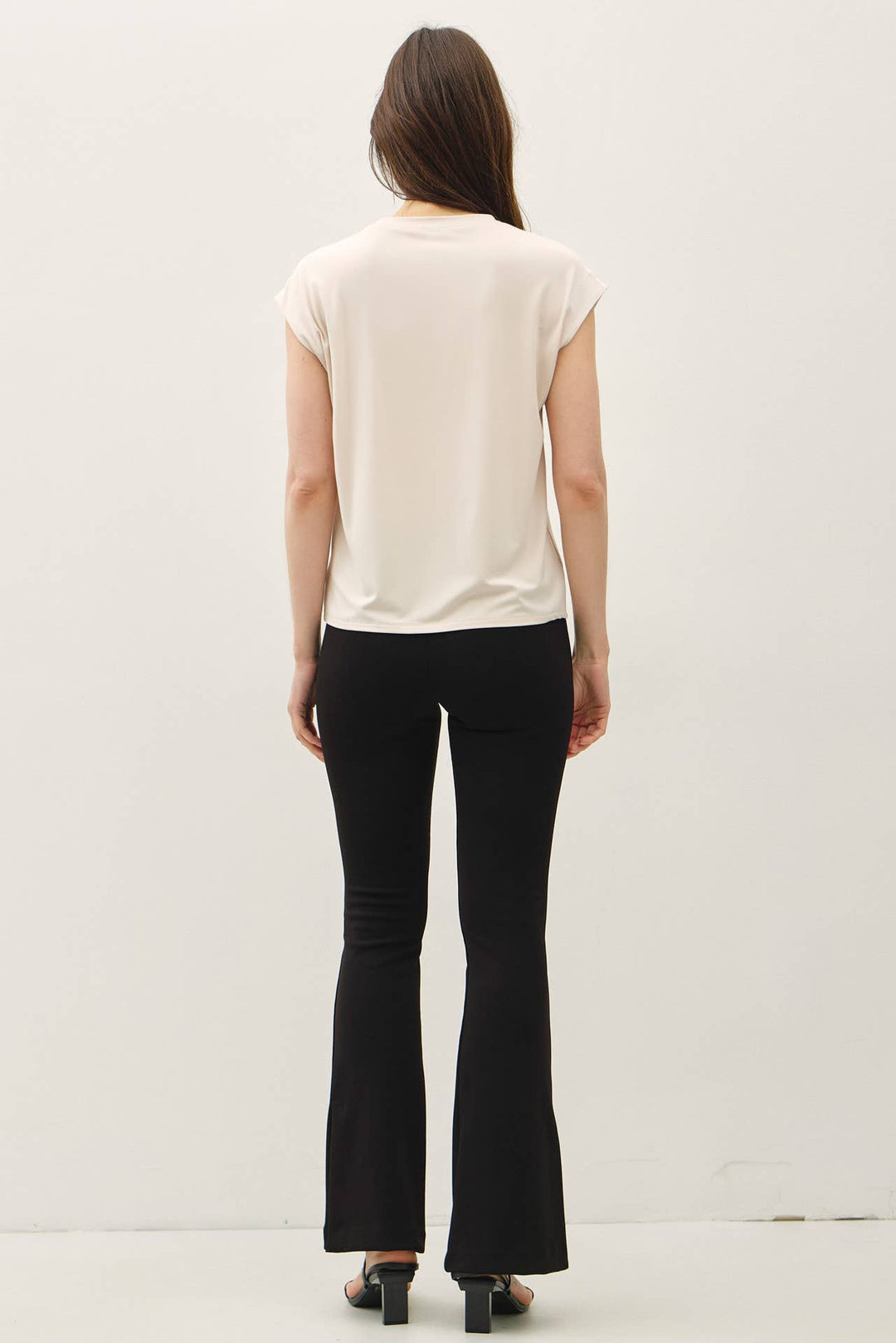 Be Cool | Bamboo Model Cap Sleeve Top