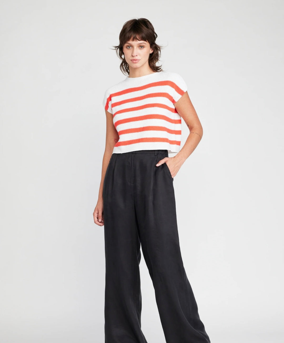 Self Contrast | Gillian Crop Sweater Tee