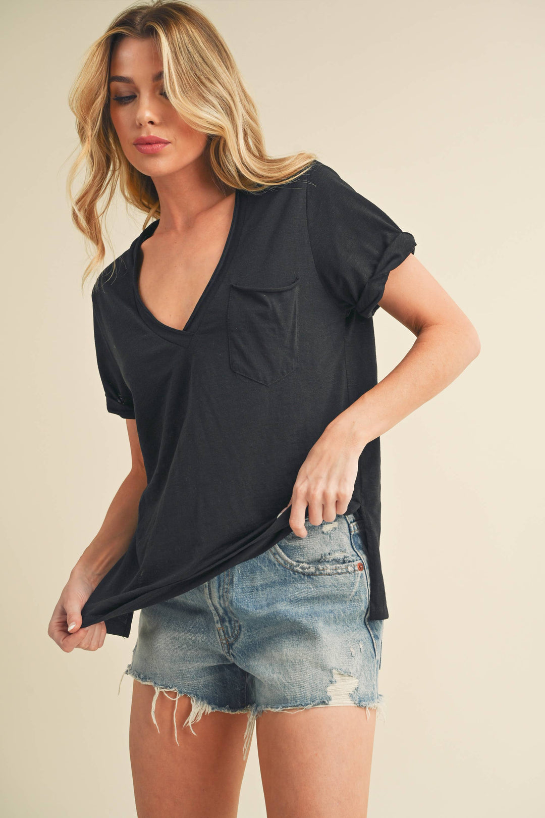 Aemi and Co | Zoie V-Neck Short Sleeve Top