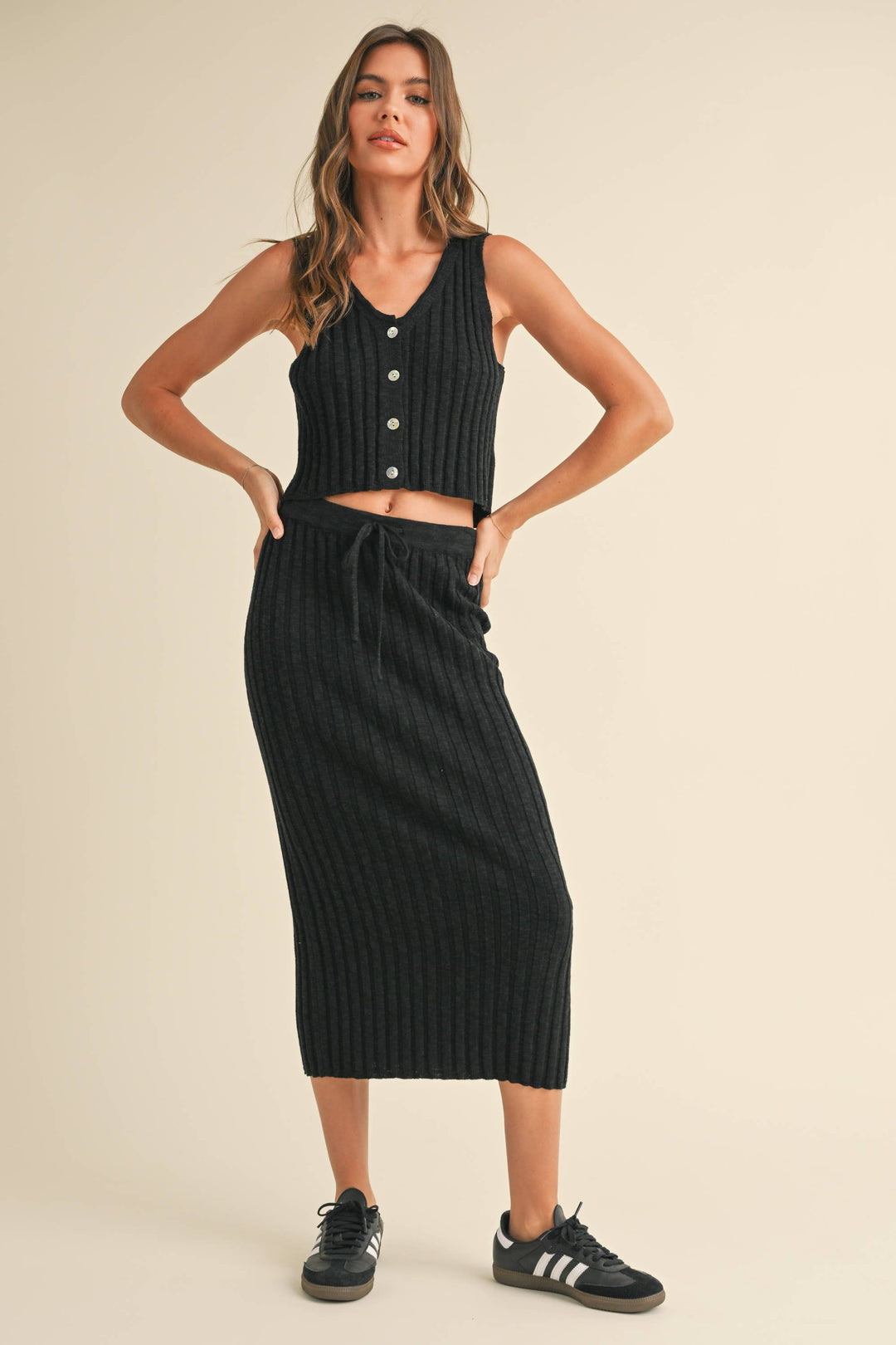 Miou Muse | Sleeveless Ribbed Knitted Top