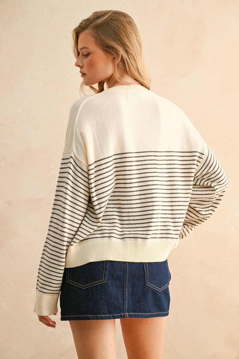 Miou Muse | Stripe Pattern Sweater Top