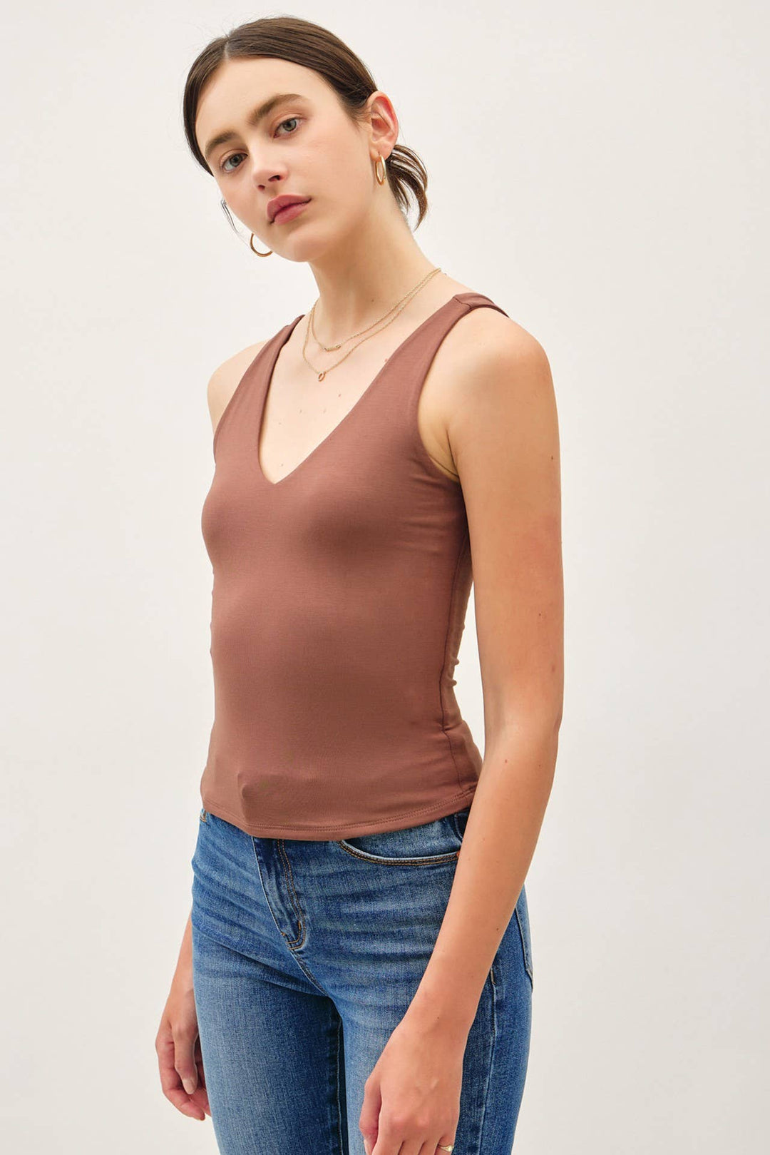 Be Cool | Basic V-Neck Tank
